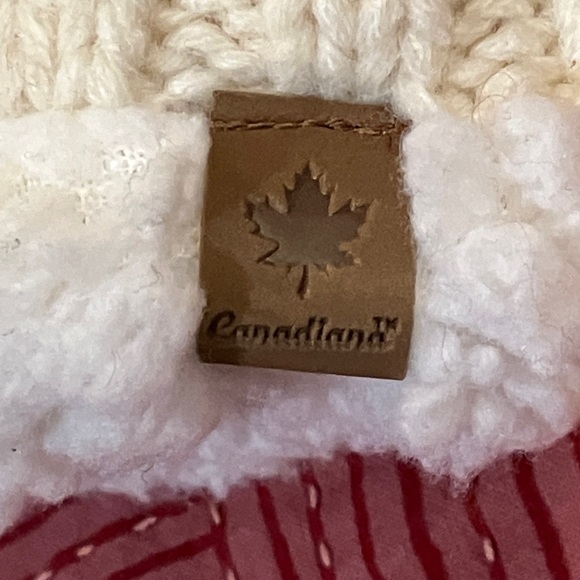 Faux sherling Infinity Cozy Cream Cable Knit Scarf - Picture 2 of 11